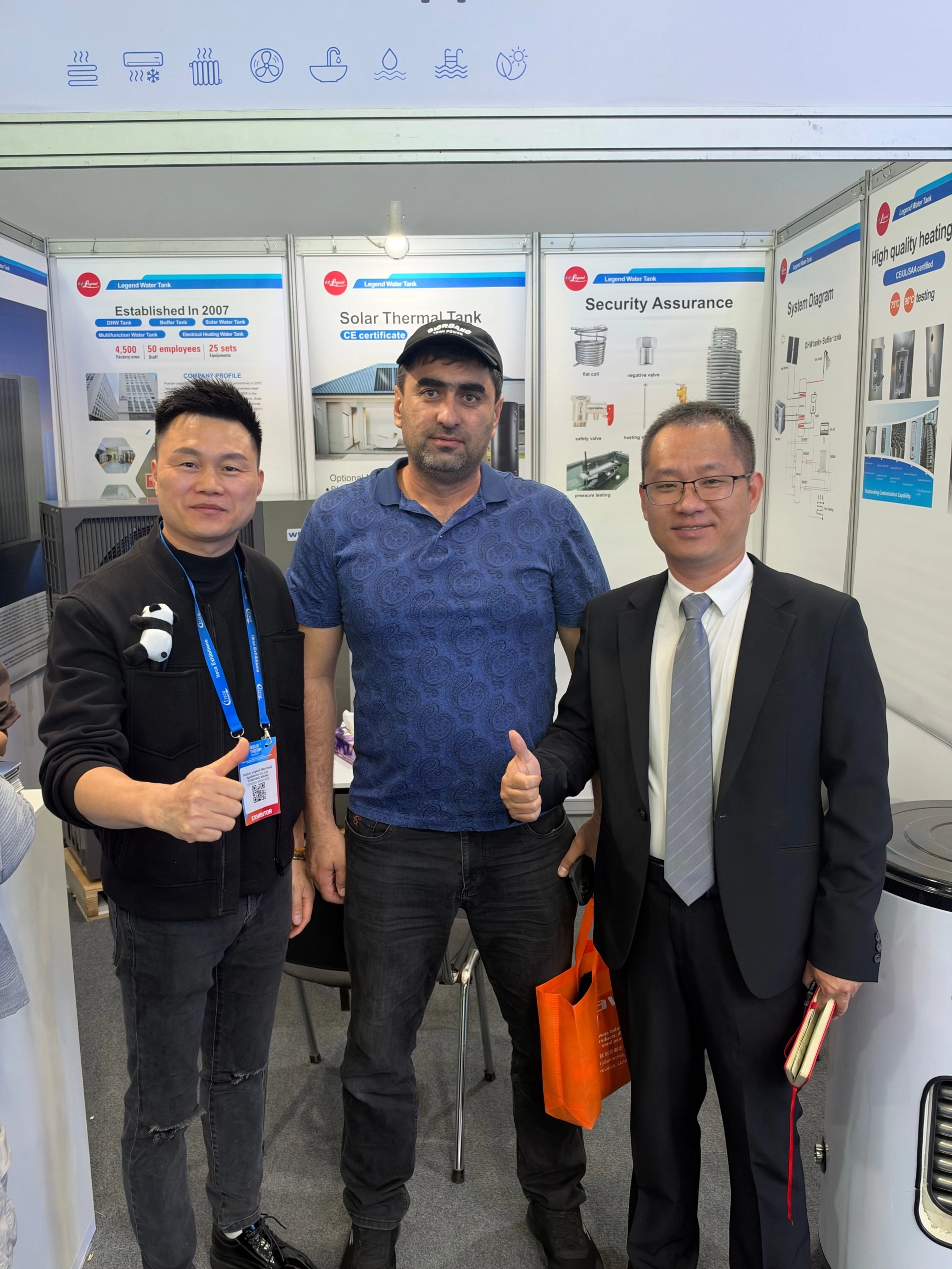 Резервоар за вода Legend на изложението Aqua Therm Tashkent